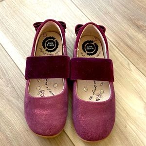 Size 12 livie and Lucas.